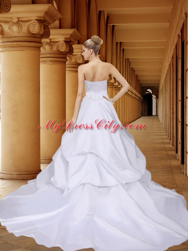 Elegant Strapless A Line Wedding Dress with Court Train