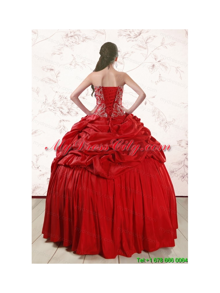 2015 Discount Sweetheart Beading Quinceanera Dresses in Red