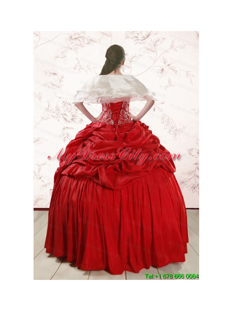 2015 Discount Sweetheart Beading Quinceanera Dresses in Red