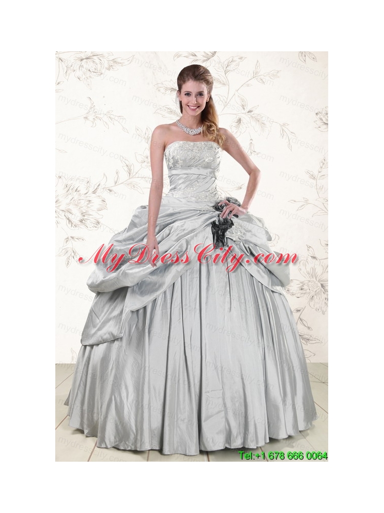 2015 Cheap Quinceanera Dresses with Strapless