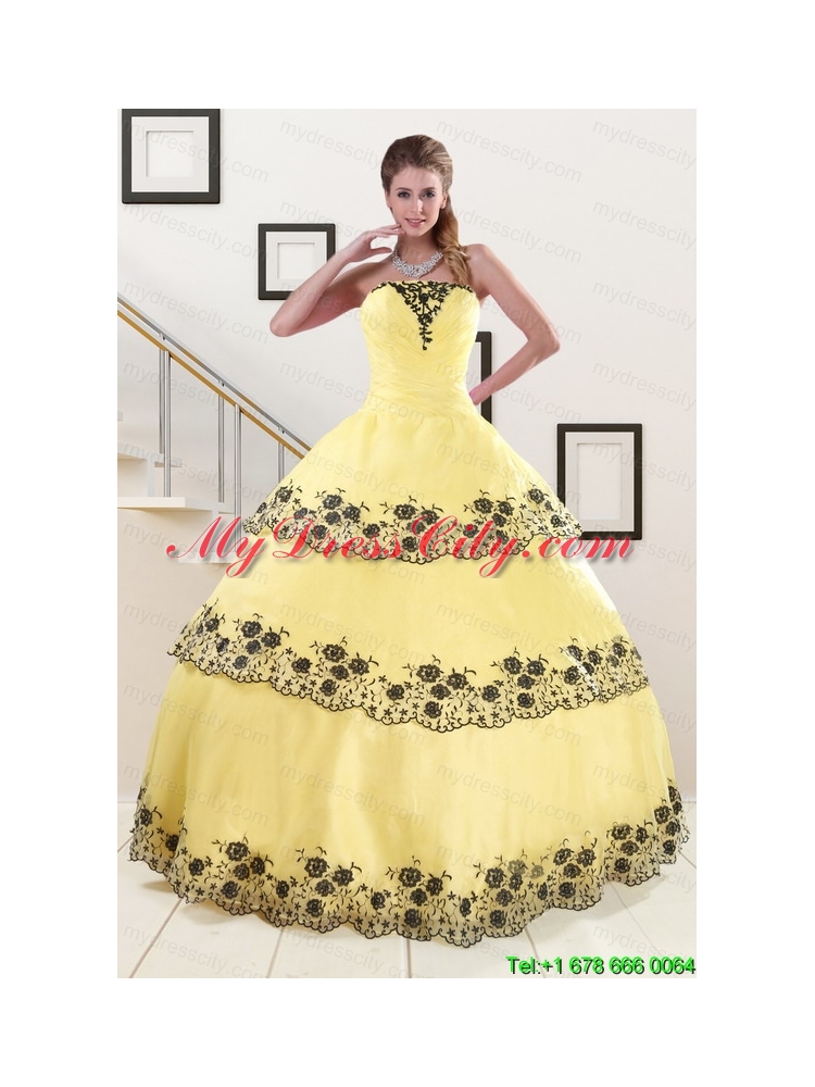 2015 Light Yellow Quinceanera Dress with Appliques and Ruffled Layers