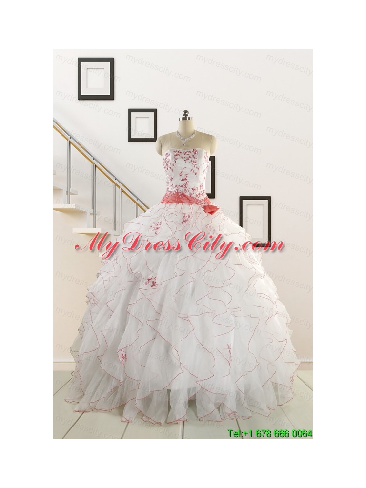 2015 Elegant Sweetheart Quinceanera Dresses with Appliques and Belt