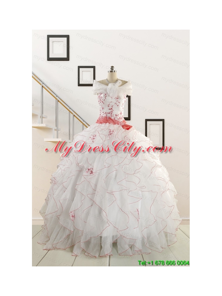 2015 Elegant Sweetheart Quinceanera Dresses with Appliques and Belt