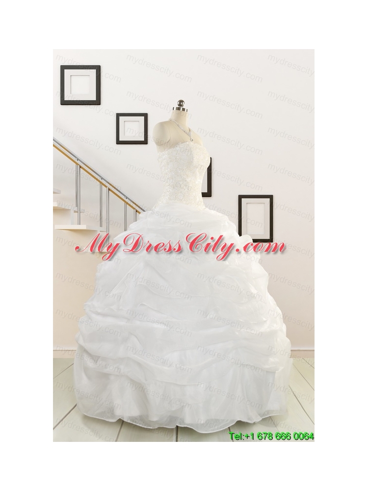 Pretty White Strapless 2015 Quinceanera Dresses with Beading