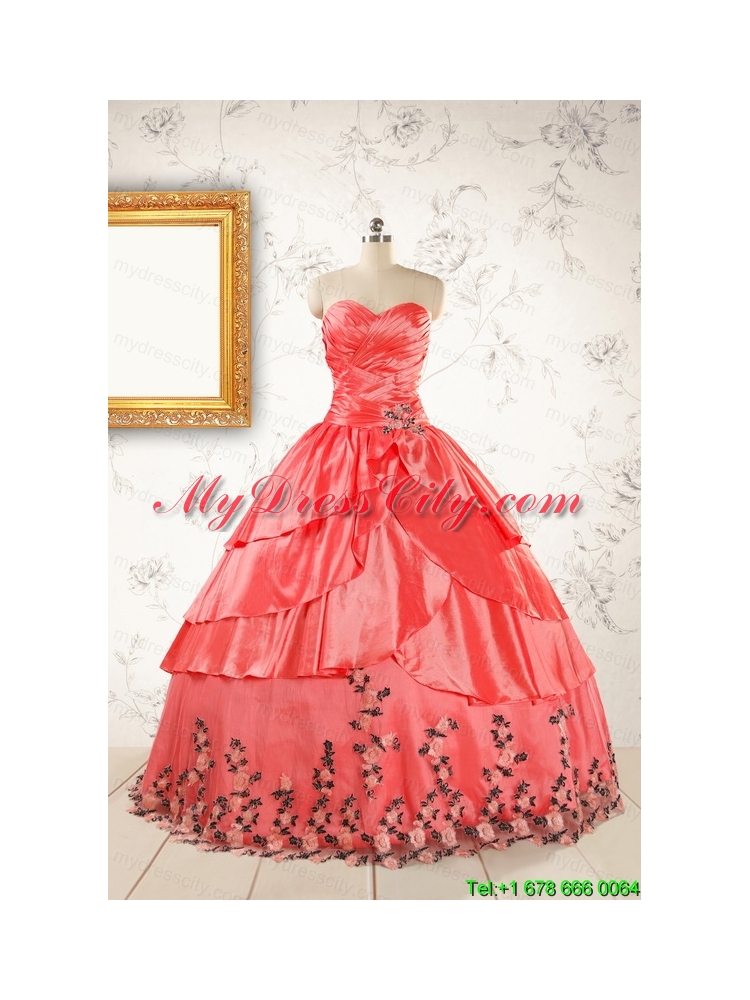 2015 Exquisite Quinceanera Gowns with Ruching and Appliques