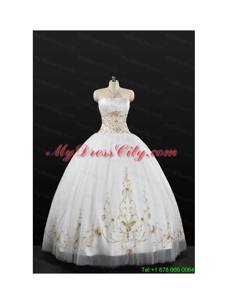 White Strapless 2015 Quinceanera Dress with Beading and Appliques