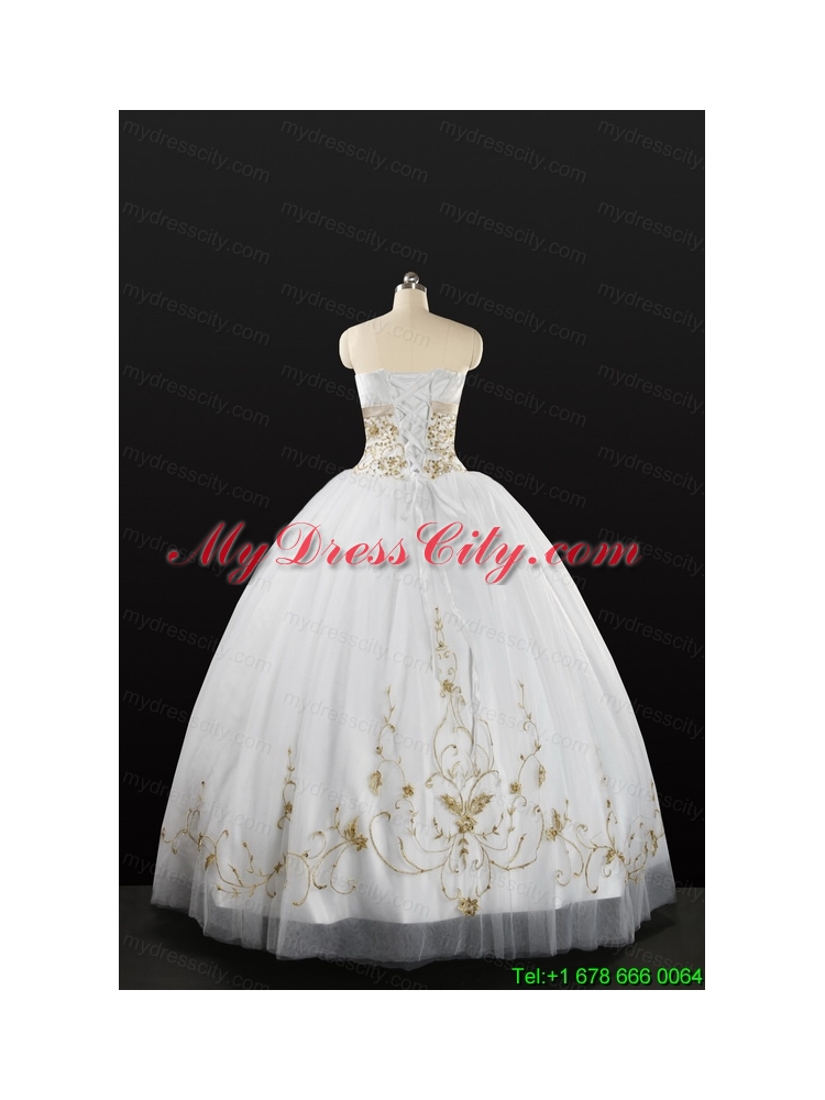 White Strapless 2015 Quinceanera Dress with Beading and Appliques