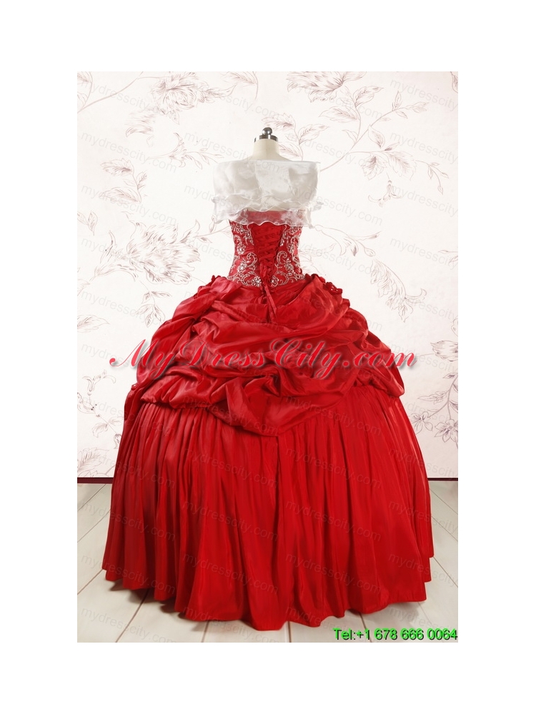 2015 Puffy Sweetheart Beading Quinceanera Dresses in Red