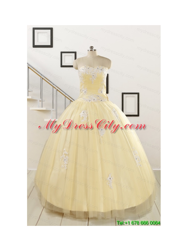 Luxurious Sweetheart Appliques Sweet 16 Dresses in Light Yellow