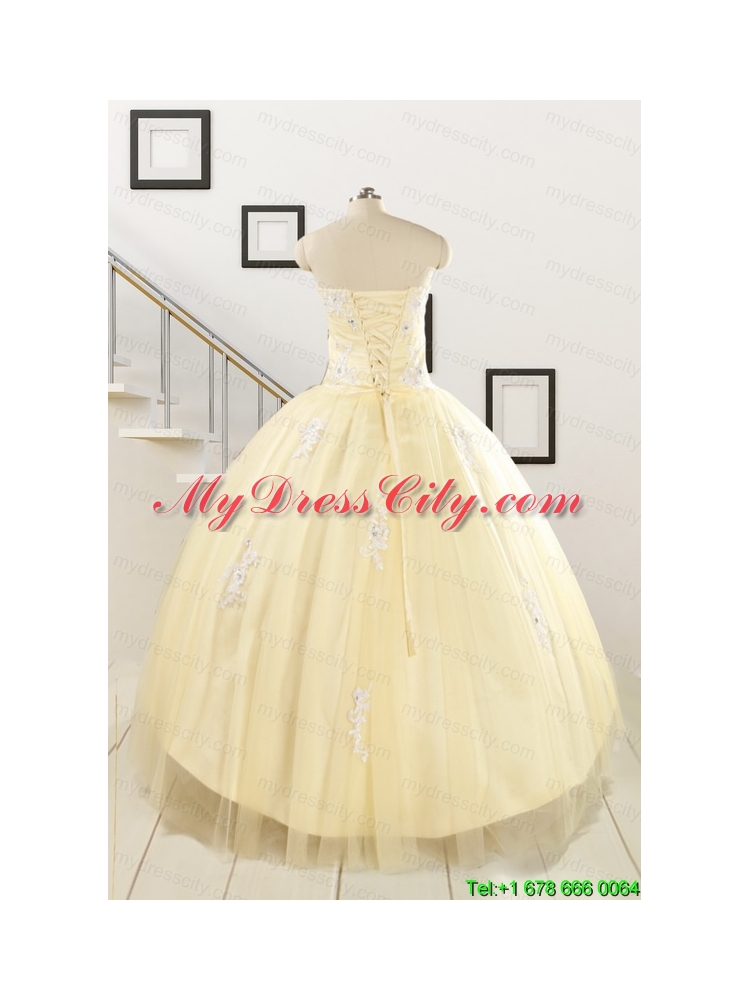 Luxurious Sweetheart Appliques Sweet 16 Dresses in Light Yellow