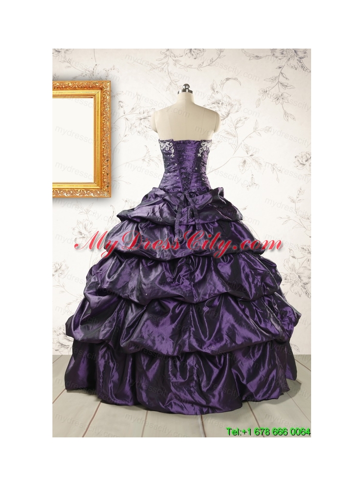 2015 Modern Sweetheart Purple Quinceanera Dresses with Appliques