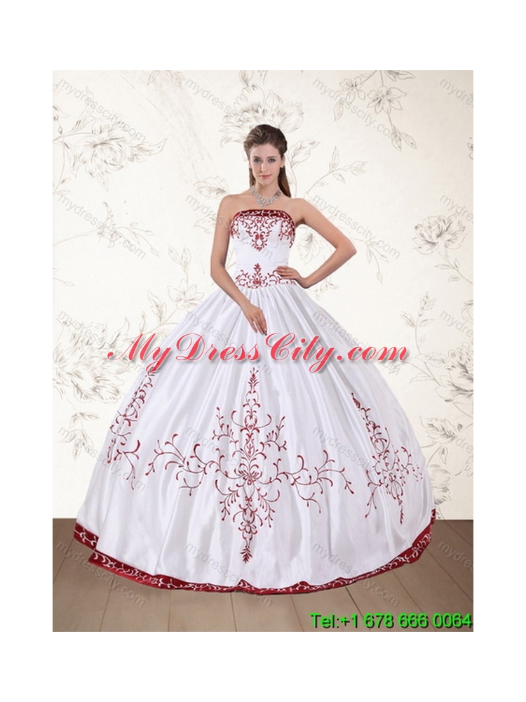 2015 Beautiful Strapless Unique Quinceanera Dress with Embroidery