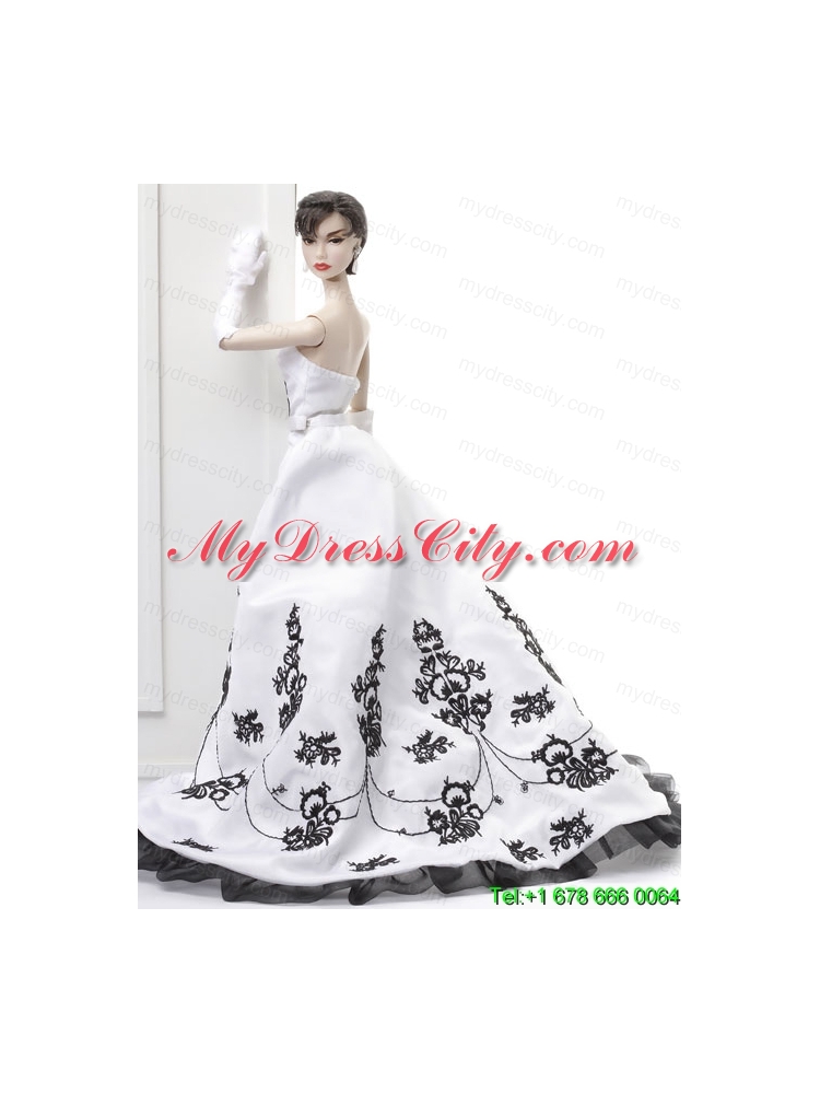 Embroidery Wedding Dress To Fit the Barbie Doll With Brush Train