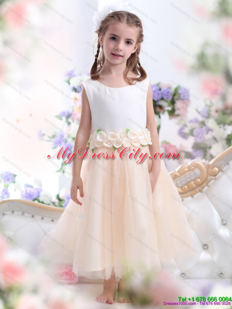 2015 Latest White Flower Girl Dress with Waistband and Hand Made Flowers