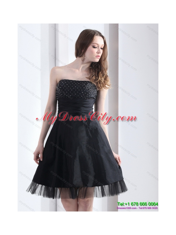 2015 Romantic Strapless Black Prom Dress with Ruching and Beading