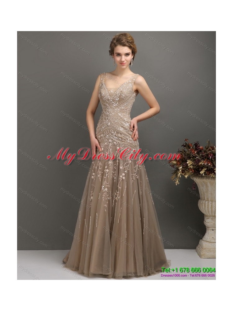 2015 Designer Empire Prom Dress with Brush Train and Appliques