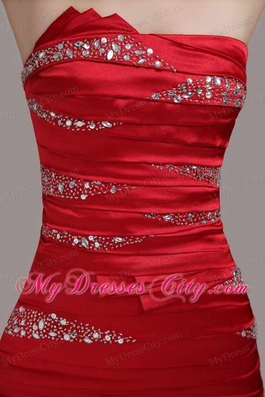 Red Mini-length Homecoming Dress For Beaded Sheath Style