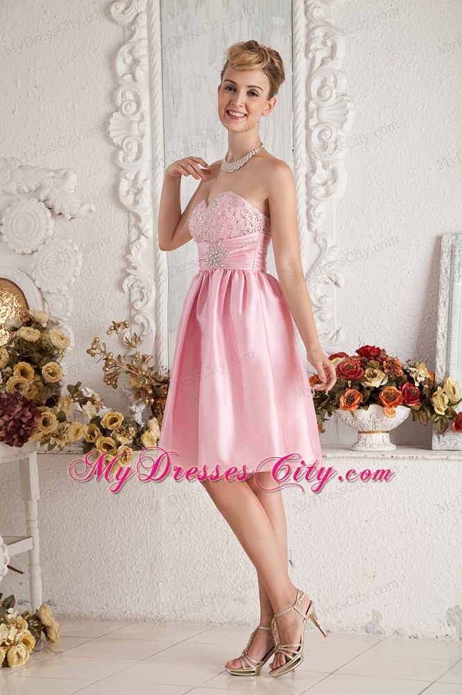 Baby Pink Sweetheart Short Beaded Prom Dress in Knee-length