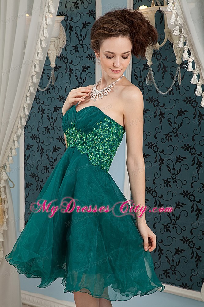 A-line Dark Green Sweetheart Appliques Mini Homecoming Dress