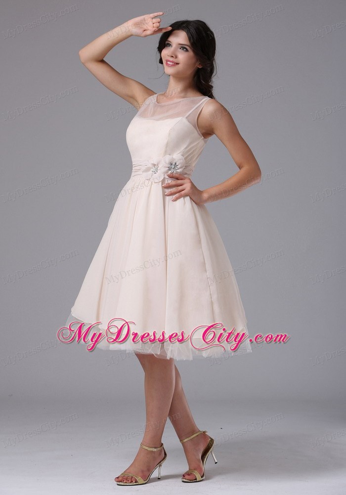 Bateau Knee-length Tulle Homecoming Dress with Hand Made Flowers