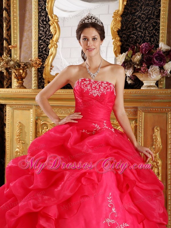 Sparkling Coral Red Embroidery Organza Quinceanera Dress