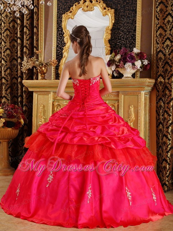 Beaded Bright Red Sweetheart Taffeta Quinceanera Dress