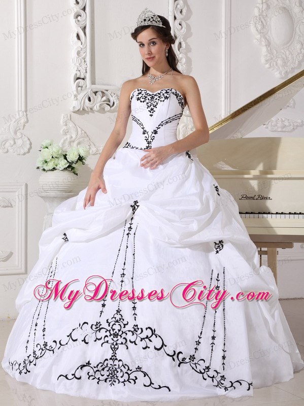 Tailor Made Taffeta Strapless Embroidery White Quinceanera Party Dress