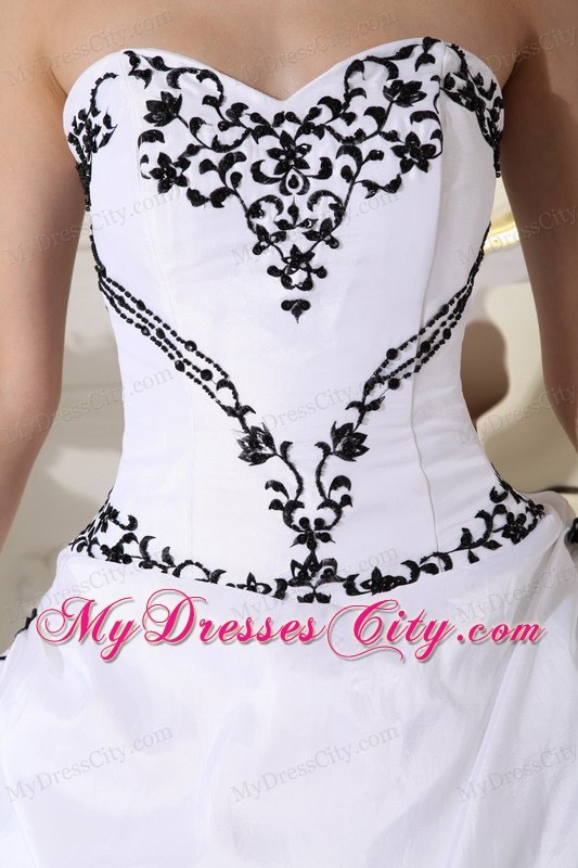 Tailor Made Taffeta Strapless Embroidery White Quinceanera Party Dress