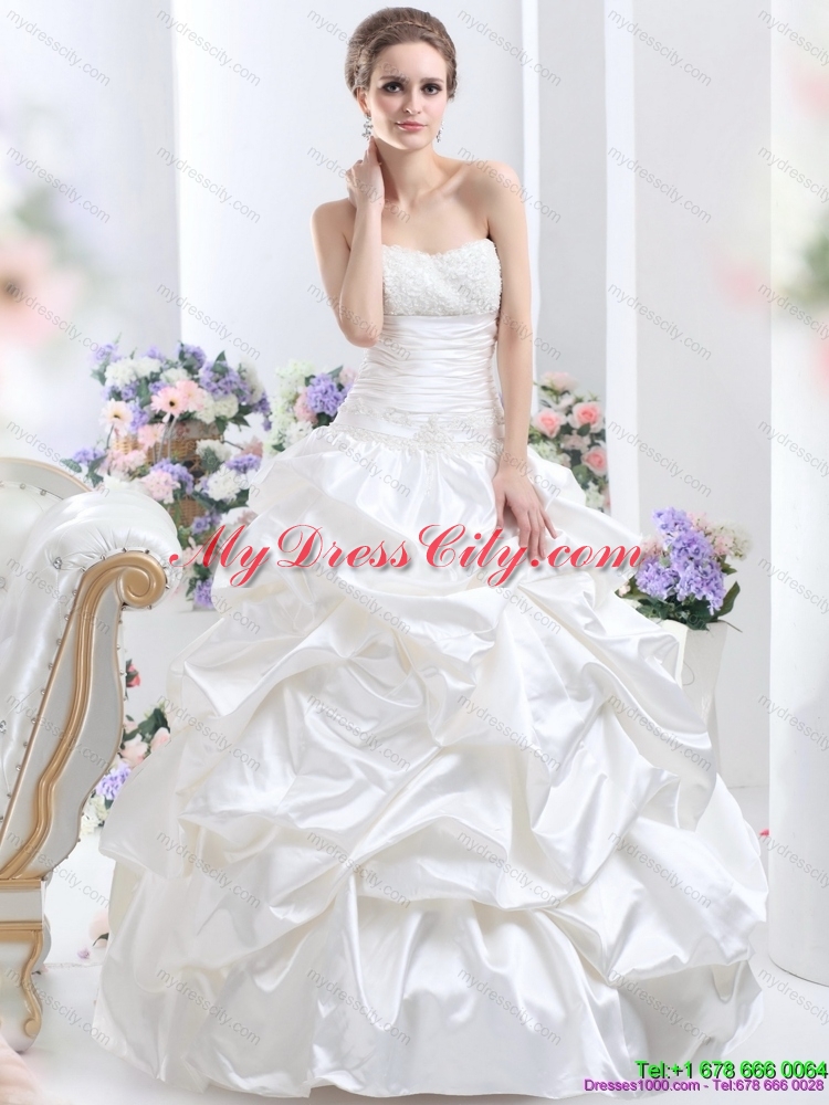 2015 White Brush Train Bridal Dresses with Pick Ups and Sequins