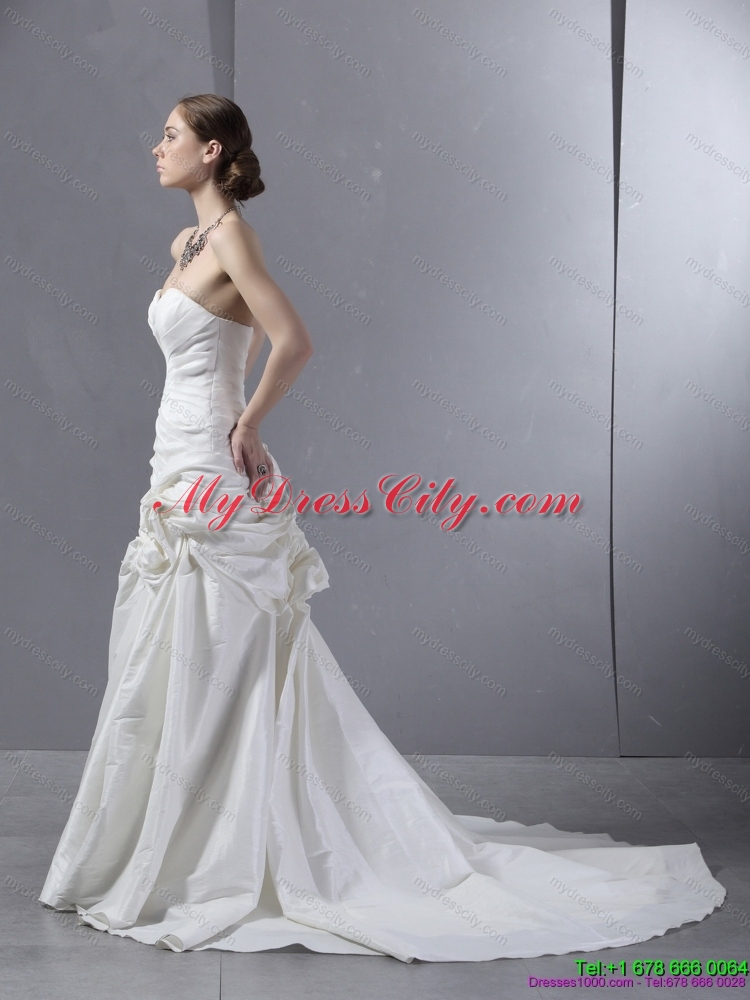 Ruffled Sweetheart Ruched Maternity  Wedding Dresses with Brush Train