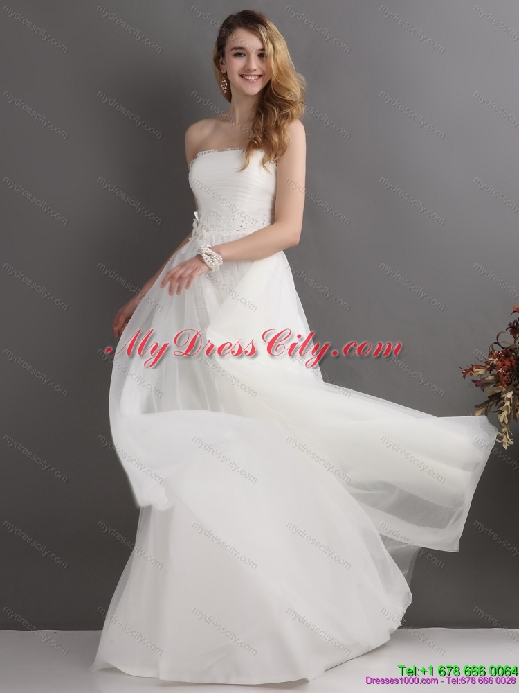 2015 Beautiful Strapless Wedding Dress with Beading and Appliques