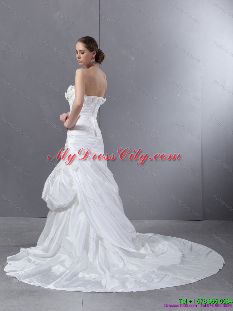 2015 Beautiful Sweetheart Wedding Dress with Court Train