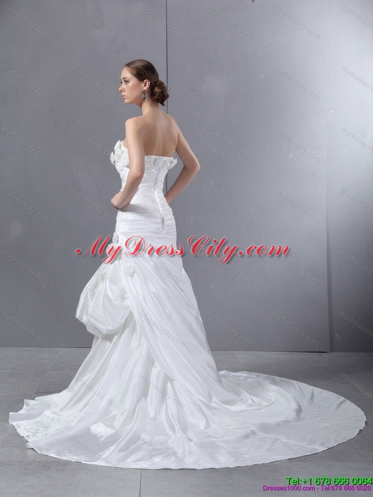 2015 Beautiful Sweetheart Wedding Dress with Court Train