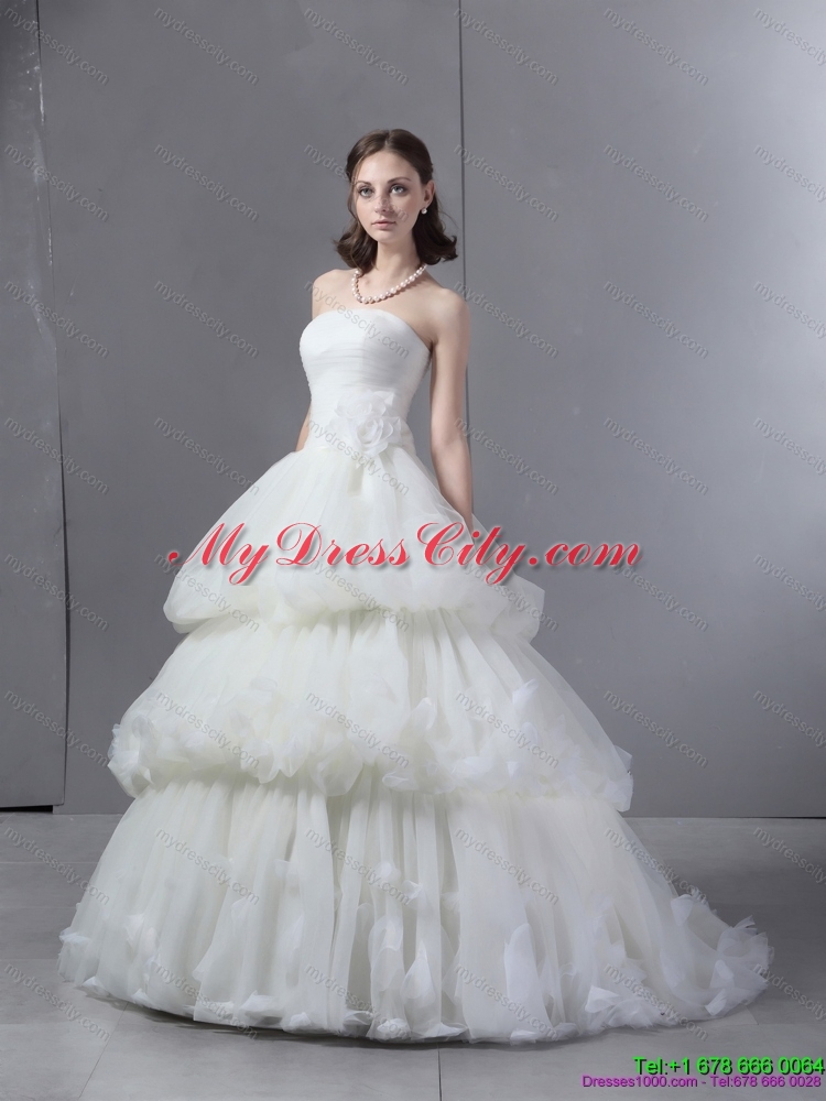 2015 Classical Strapless Wedding Dress with Ruffles and Ruching