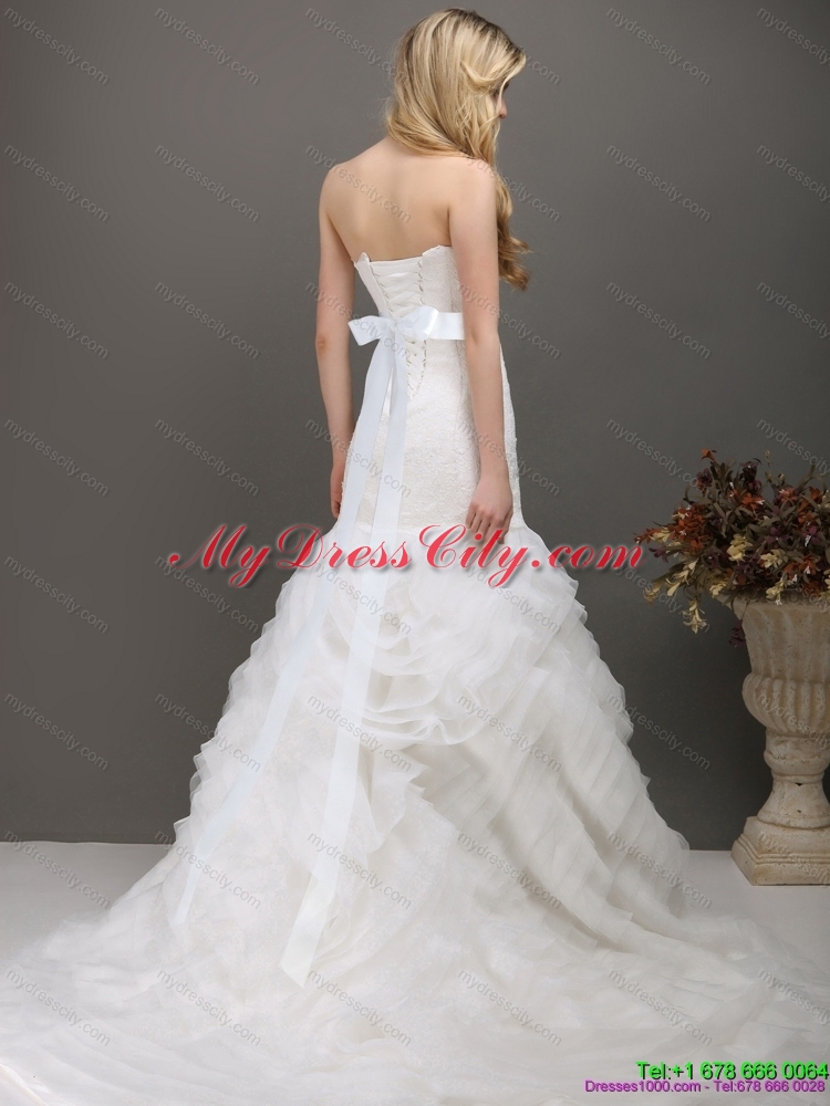 2015 Fashionable Sweetheart Wedding Dress with Lace and Appliques