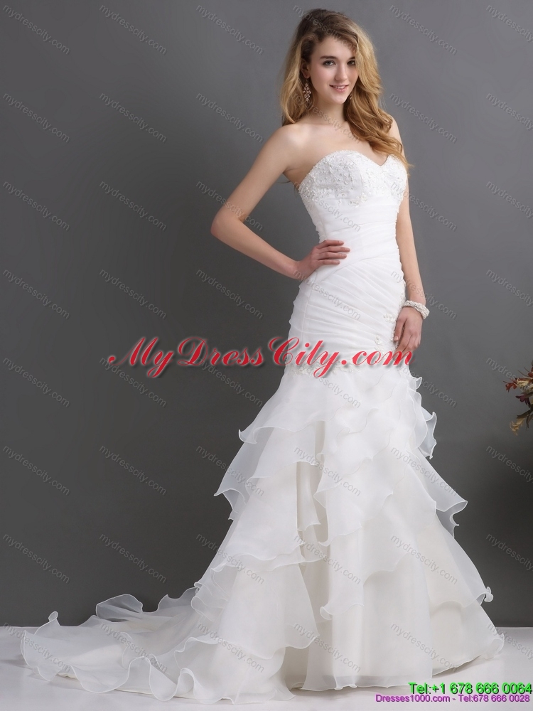 2015 Modest Sweetheart Wedding Dress with Ruching and Ruffles