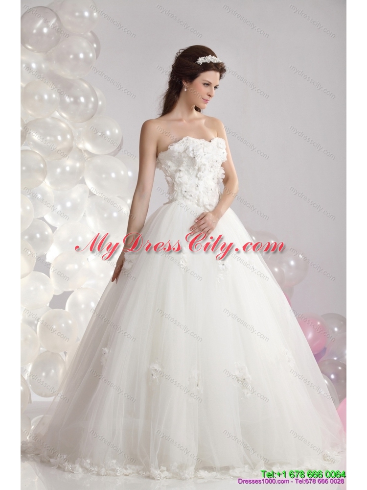 2015 Perfect White Strapless Bridal Dresses with Beading and Hand Made Flowers