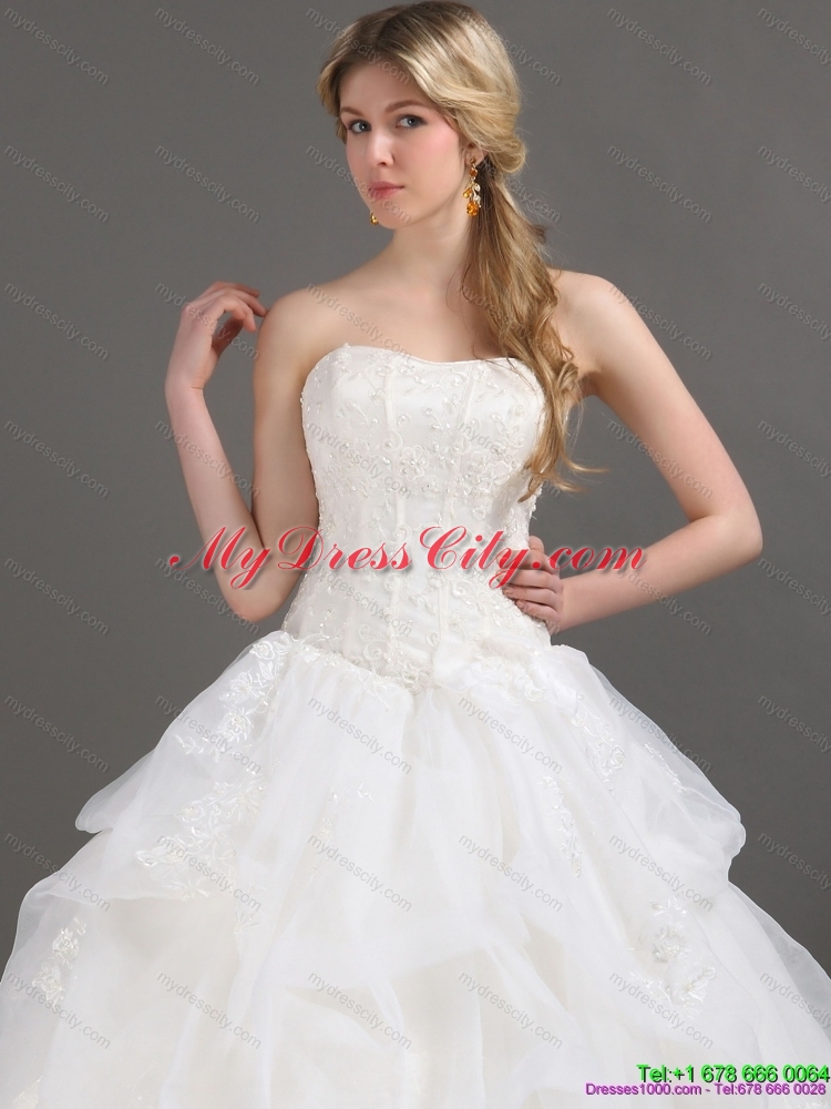 2015 Popular Strapless Lace Wedding Dress with Brush Train