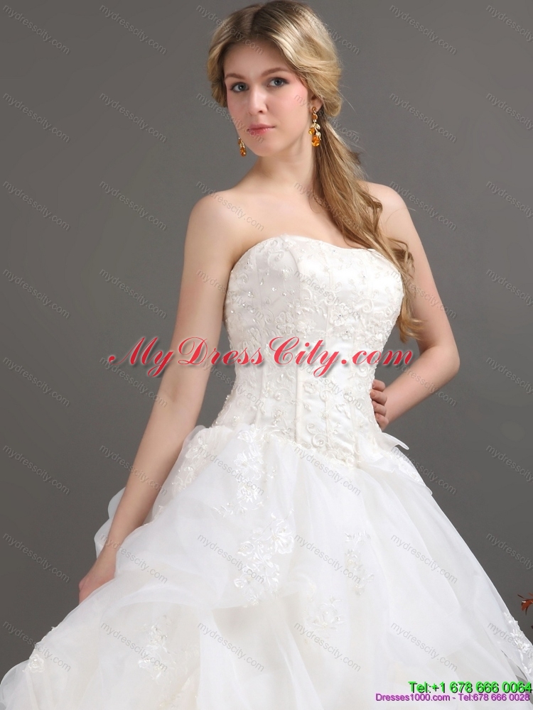 2015 Popular Strapless Lace Wedding Dress with Brush Train