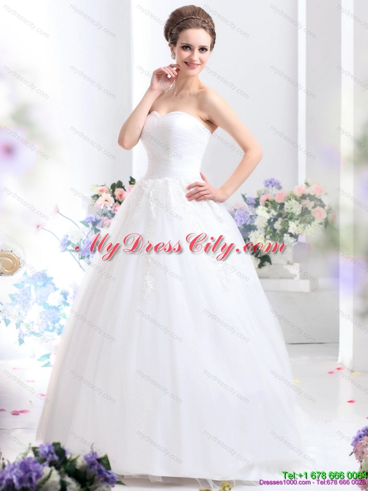 2015 Romantic Sweetheart Wedding Dress with Lace