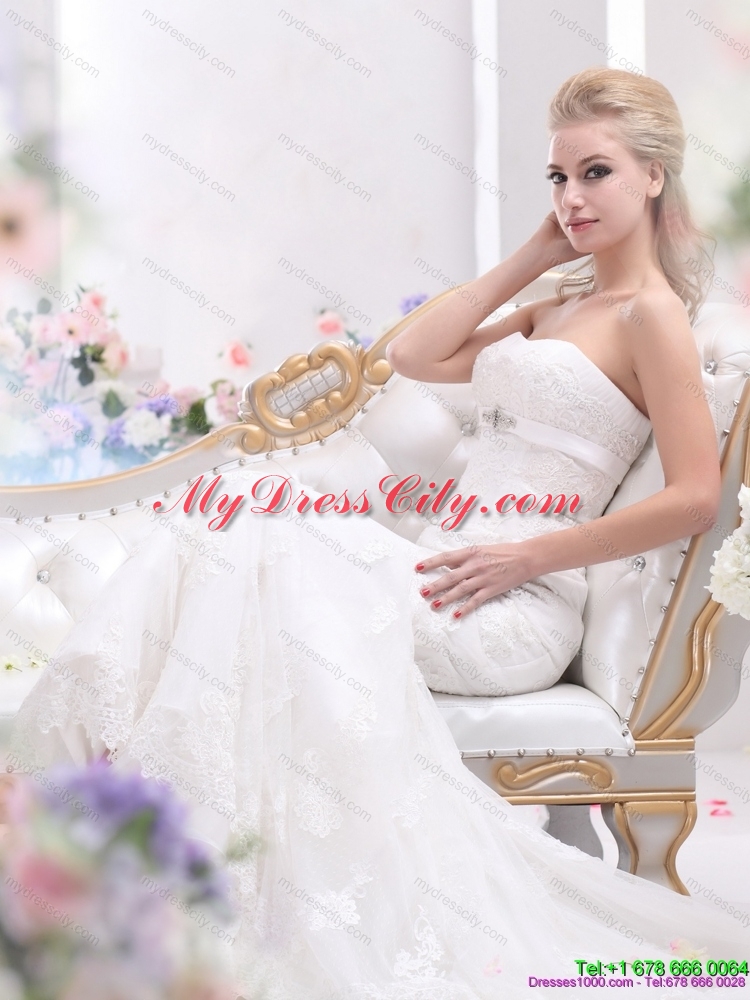 White Sweetheart Beading and Lace Wedding Dresses with  Brush Train