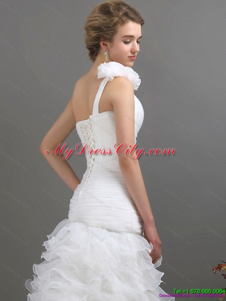 2015 Exquisite One Shoulder Wedding Dress with Ruching and Hand Made Flowers