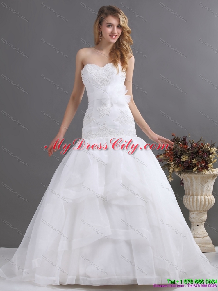 2015 Sophisticated Sweetheart Wedding Dress with Brush Train