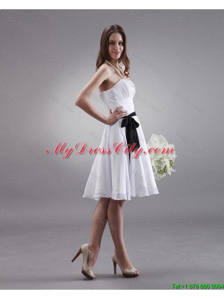 Latest White Strapless Sashes Prom Gowns with Knee Length