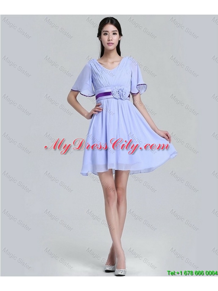 Popular V Neck Short Sleeves Short Prom Dresses with Hand Made Flowers