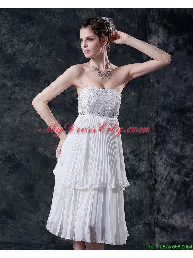 Luxurious Empire Strapless Prom Dresses with Beading