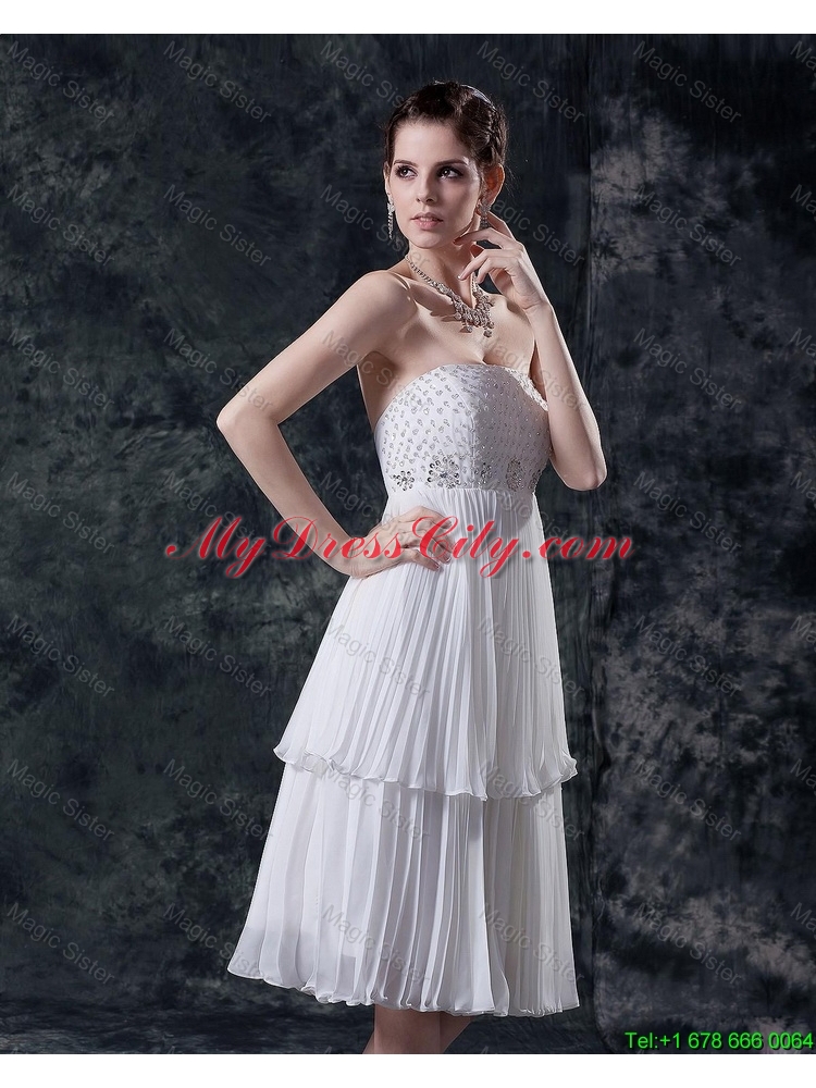 Luxurious Empire Strapless Prom Dresses with Beading