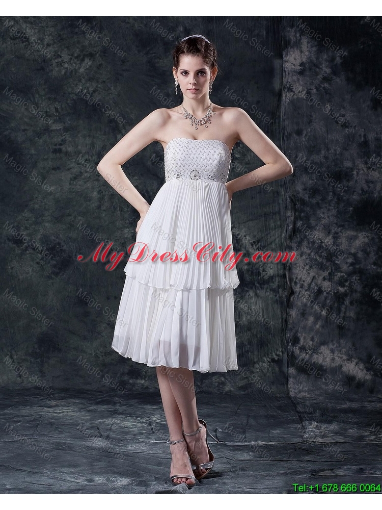 Luxurious Empire Strapless Prom Dresses with Beading