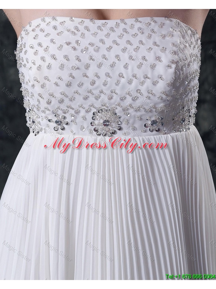 Luxurious Empire Strapless Prom Dresses with Beading