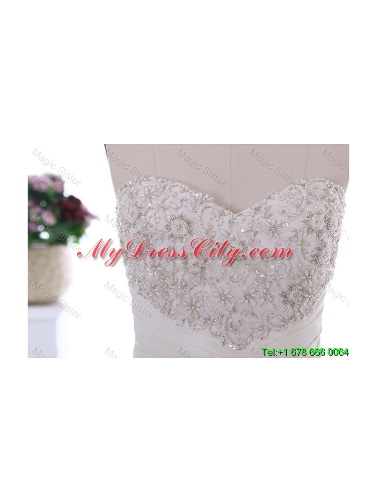 Romantic Embroidery and Beading Wedding Dresses with Court Train